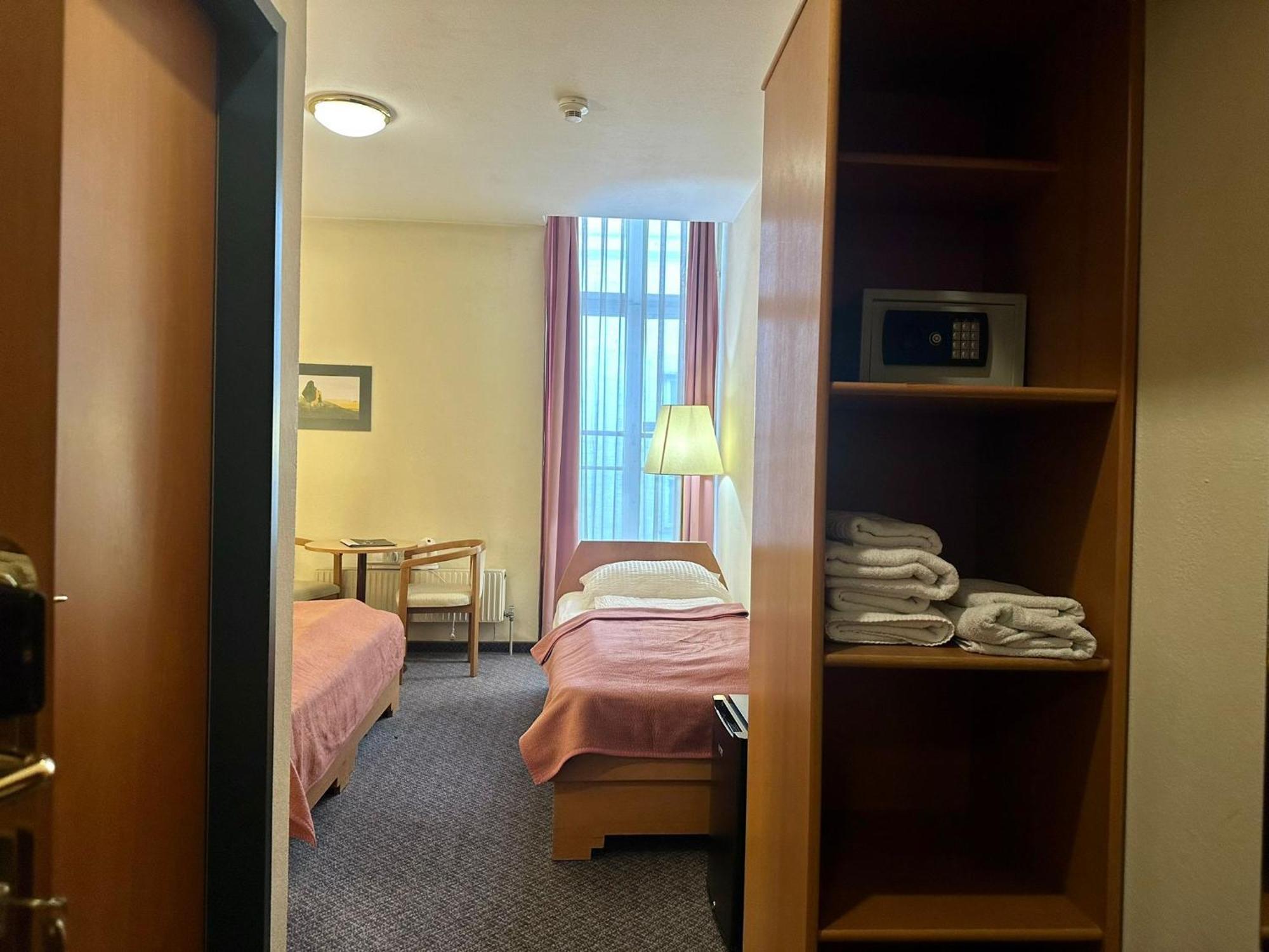 Very Central Apartments, 5 Min To City Center, No Reception Βιέννη Εξωτερικό φωτογραφία